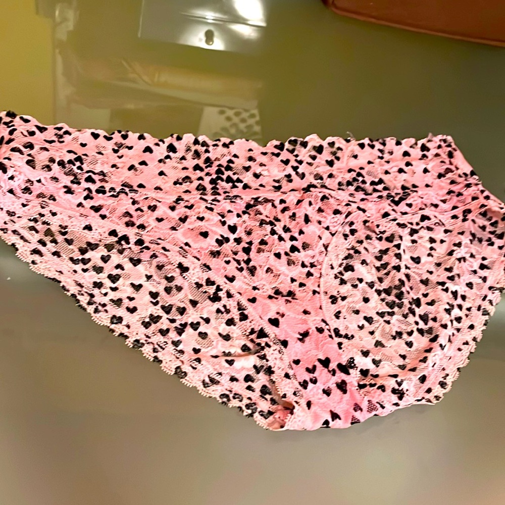 Victoria’s Secret Black Hearts Pantie